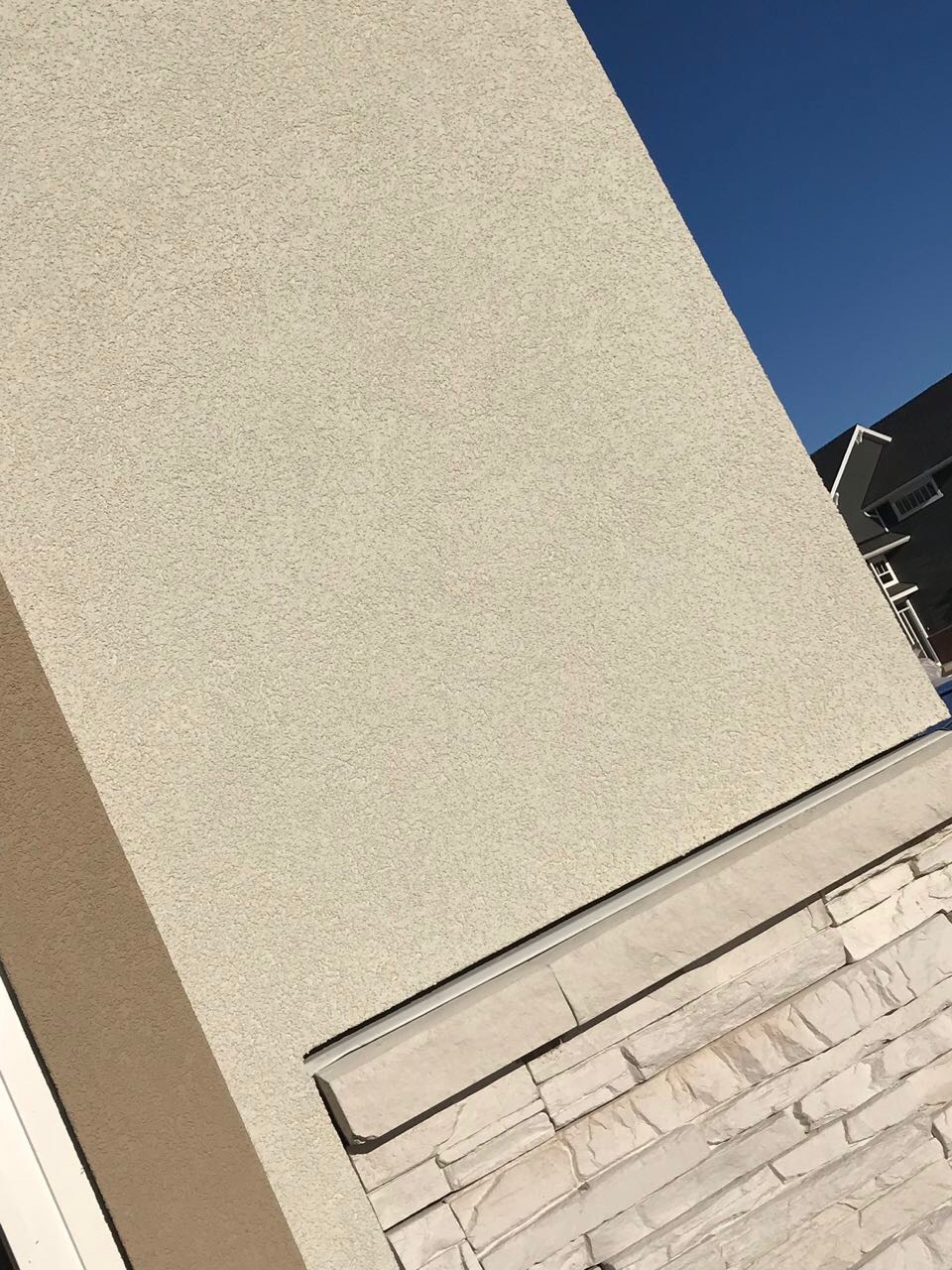 excellent-quality-stucco-exterior-service-contractor-calgary-maxima-construction