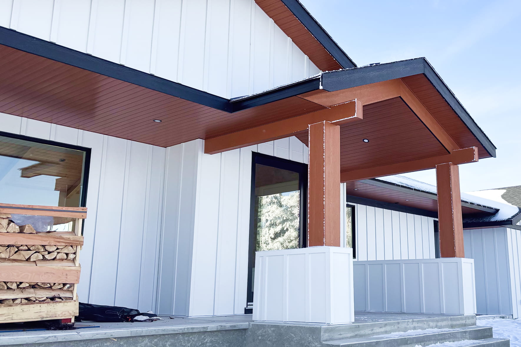 homeowners-hardie-siding-exterior-contractor-calgary-maxima-construction homeowners-hardie-siding-exterior-contractor-calgary-maxima-construction