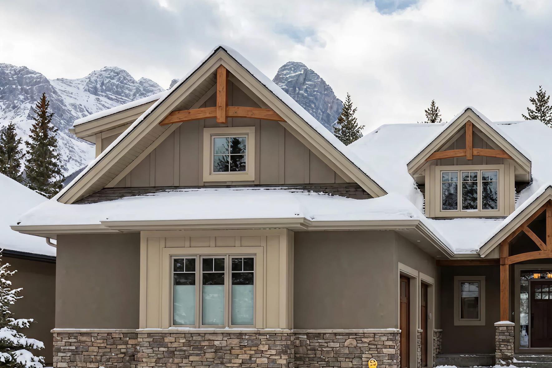 homeowners-painting-exterior-contractor-calgary-maxima-construction homeowners-painting-exterior-contractor-calgary-maxima-construction